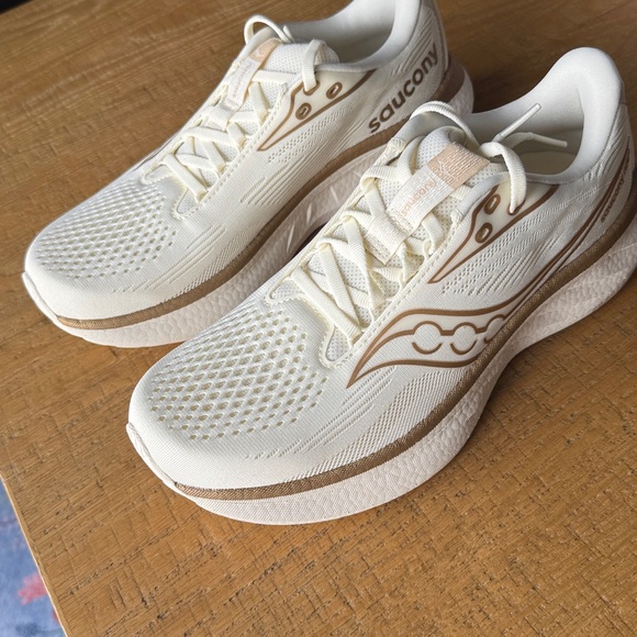 Saucony Women\'s White and Brown Athletic Shoes